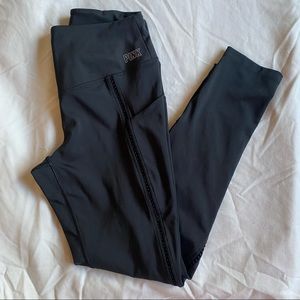 PINK ultimate ankle leggings